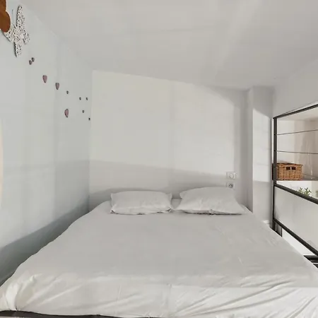 Atelier D'artiste 3 Personnes Quartier St Placide By Weekome Apartmán Paříž